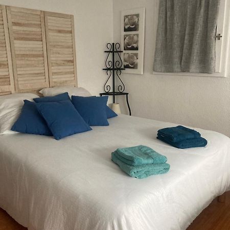 Appartement Duplex Lumineux Idealement Situe อาเรส ภายนอก รูปภาพ